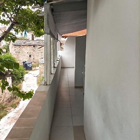Sea View Studio Armenistis Ikarias Екстериор снимка