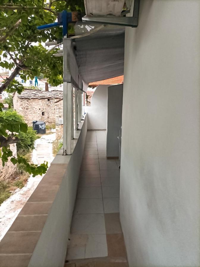 Sea View Studio Armenistis Ikarias Екстериор снимка